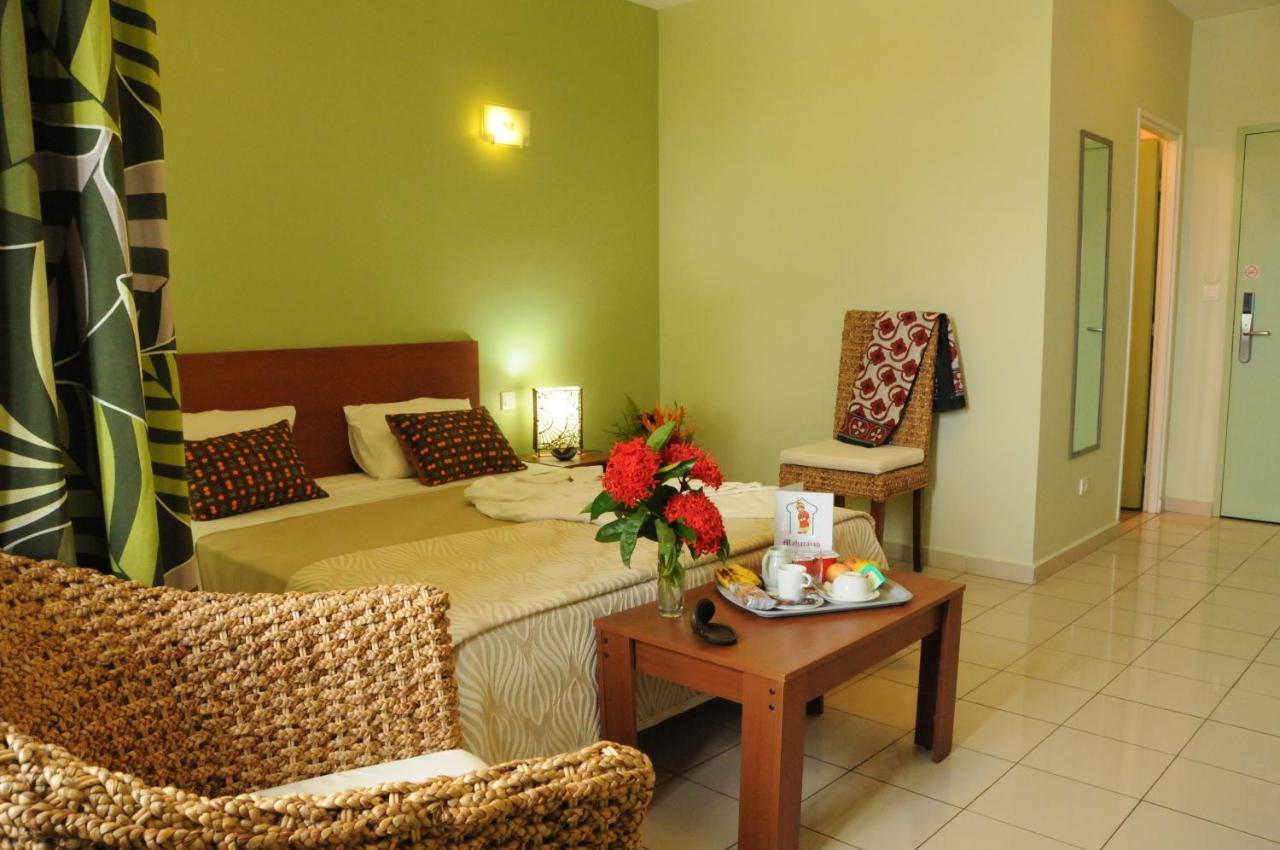 Hotel Maharajah Mamoudzou Habitación foto